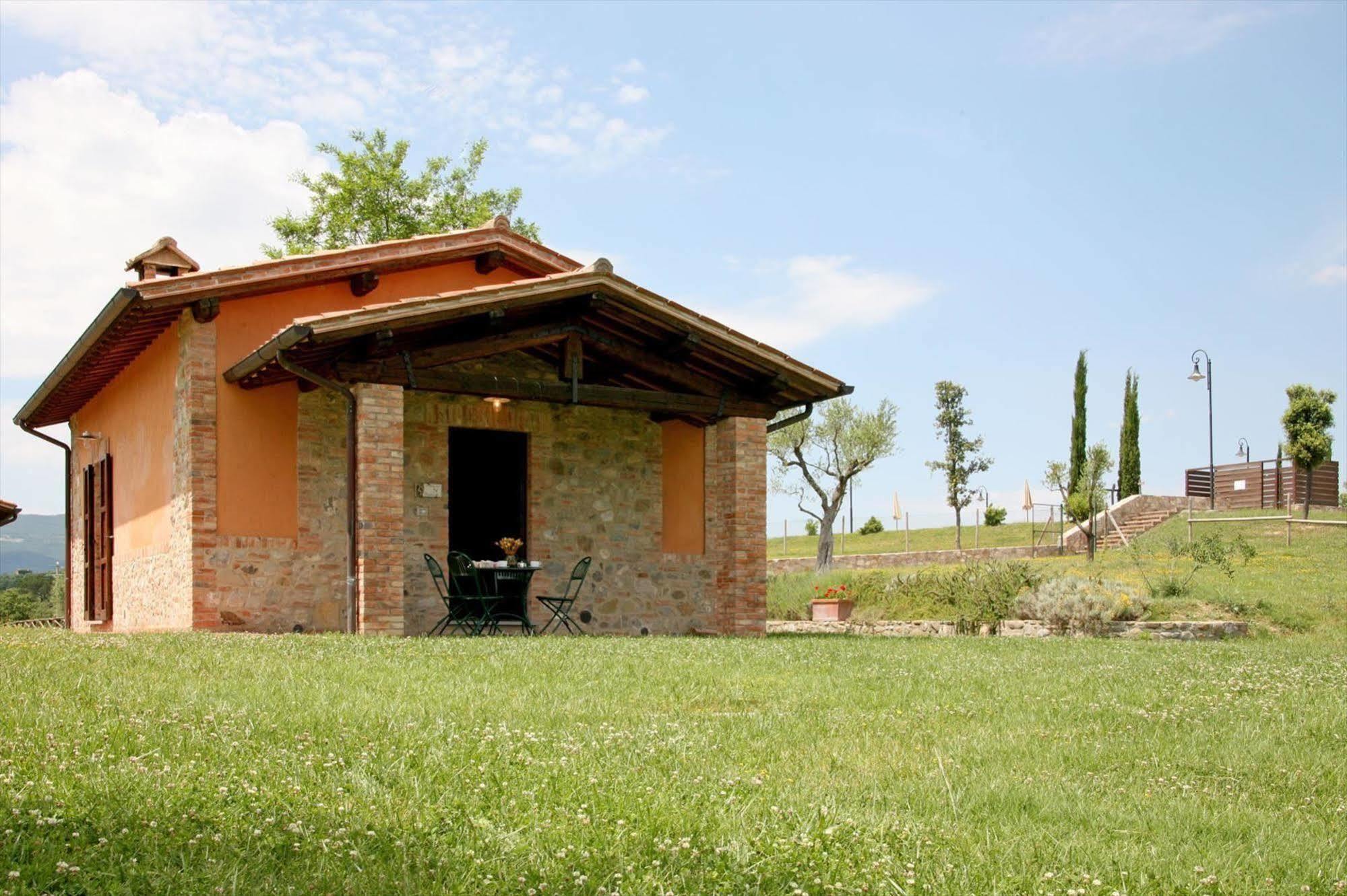 Poggiovalle Tenuta Italiana Belvedere  Exterior photo